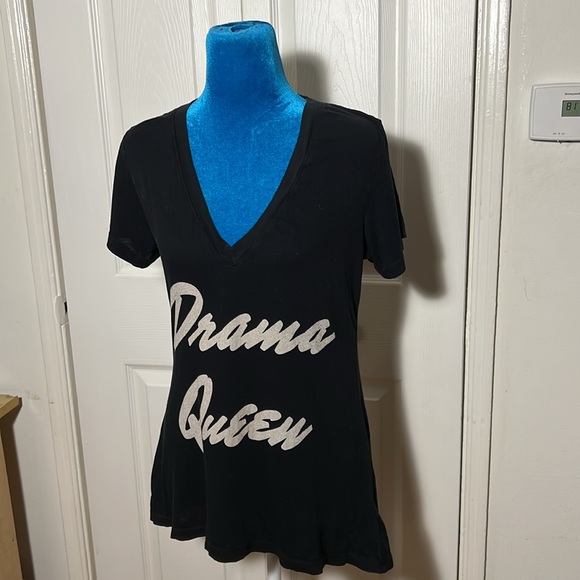 Wildfox Drama Queen Cotton V neck Short Sleeve Top Medium - Picture 3 of 7